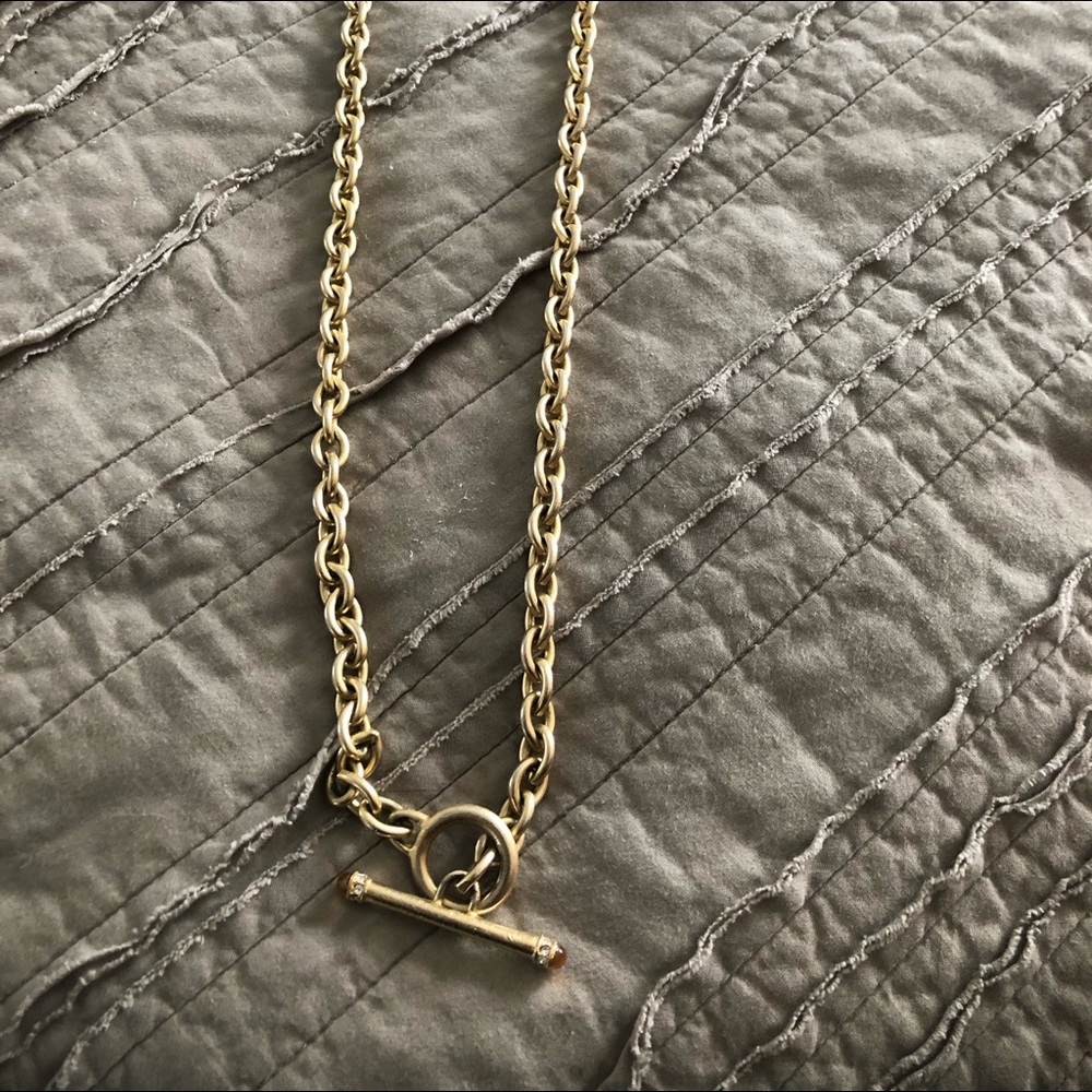 Carolee gold toggle necklace